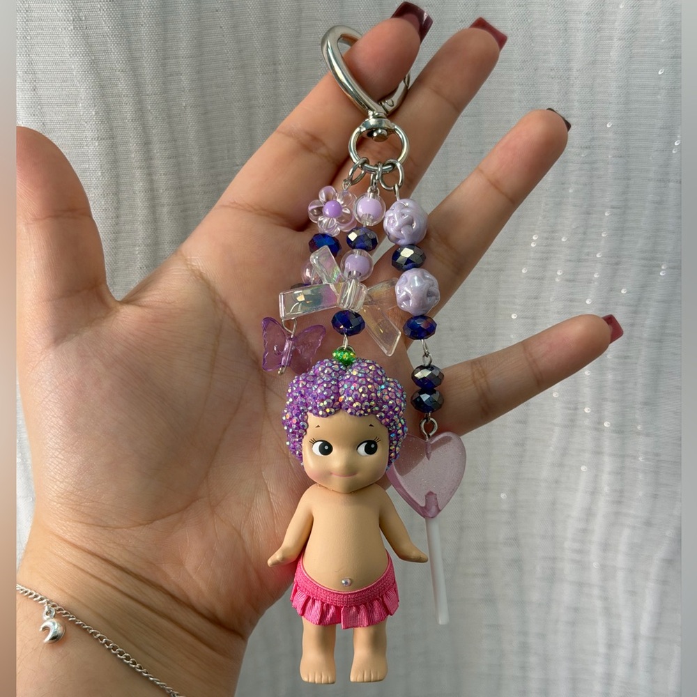 Sonny Angel Grape Bedazzled Keychain - Picture 5 of 8